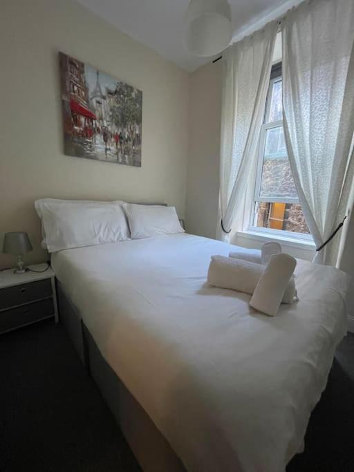 Two Bedroom Apartment-Central Edinburgh-Old Town-Licensed Экстерьер фото
